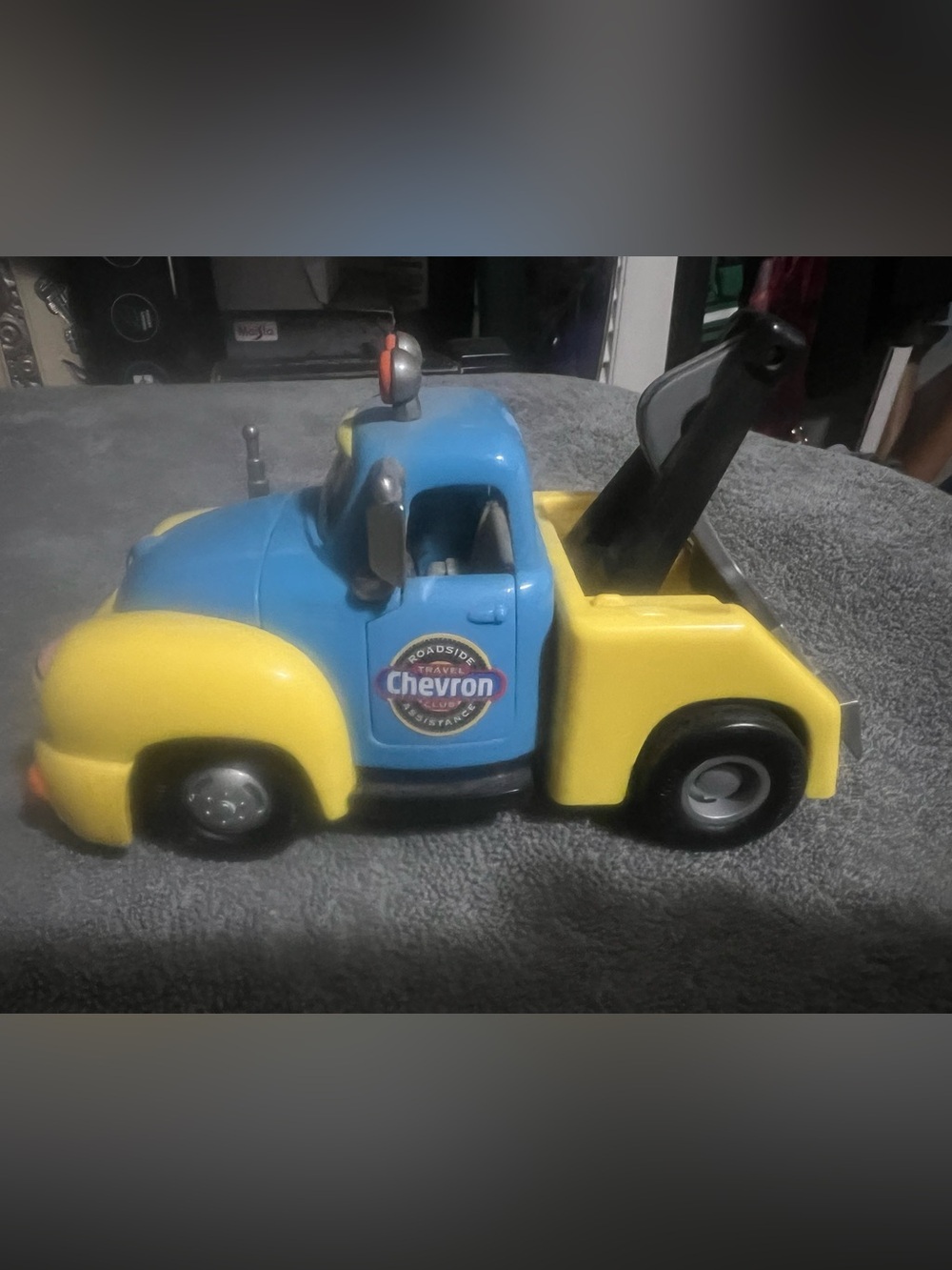 Vintage Chevron Car “ Trevor thr Tow Truck” - Picture 3 of 4